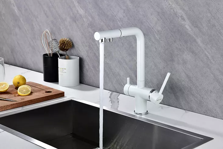 Смеситель для кухни Paulmark SERPENTINE WH