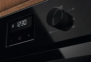 Электрический духовой шкаф Electrolux LOF3H10BK
