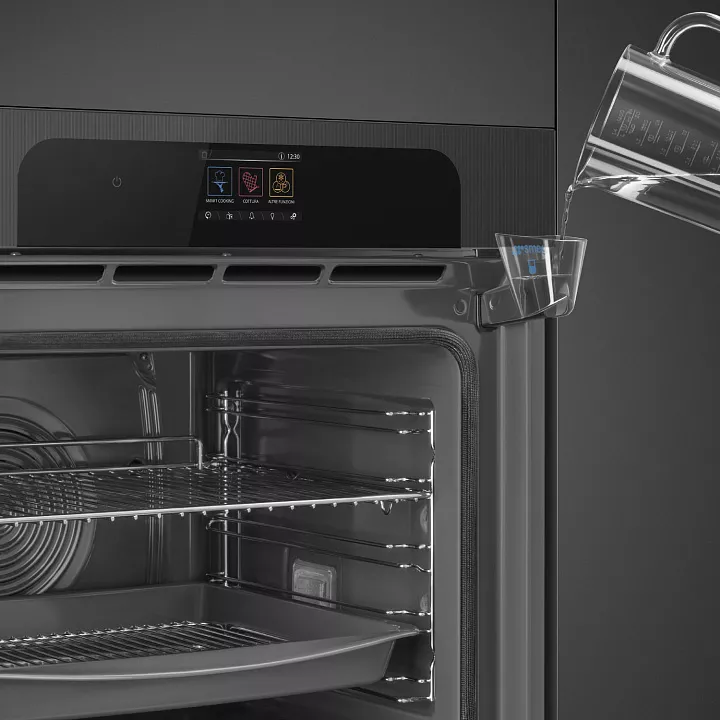 Электрический духовой шкаф с паром Smeg SOP6204S2PB