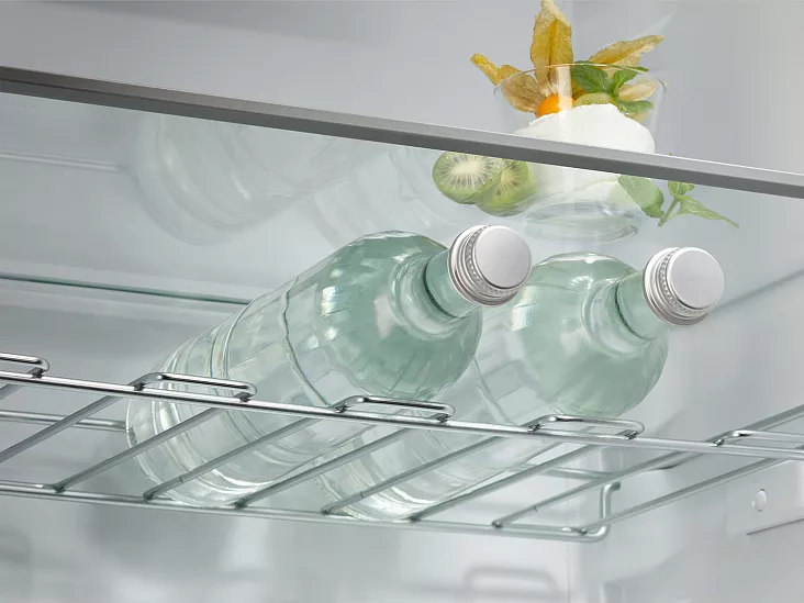 Встраиваемый холодильник-морозильник Electrolux KNP7TE75S