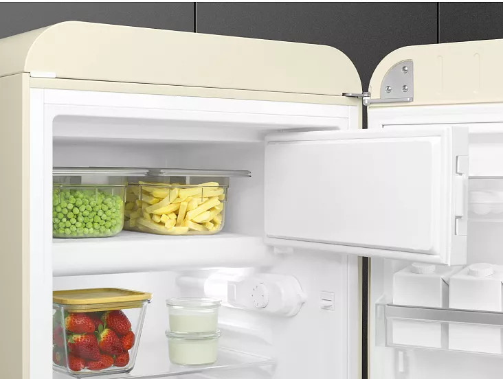 Холодильник-морозильник Smeg FAB10RCR6