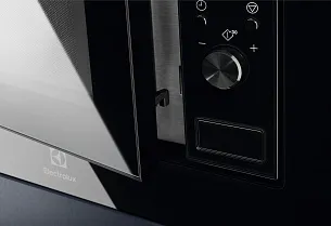 Встраиваемая микроволновая печь Electrolux LMS2203EMK