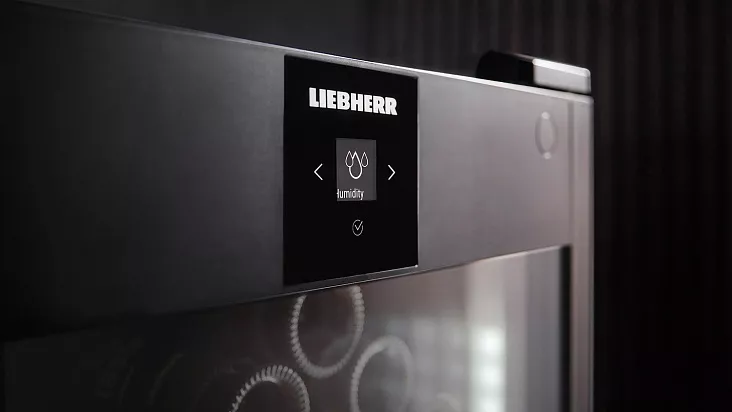 Винный шкаф LIEBHERR WPbl 5001