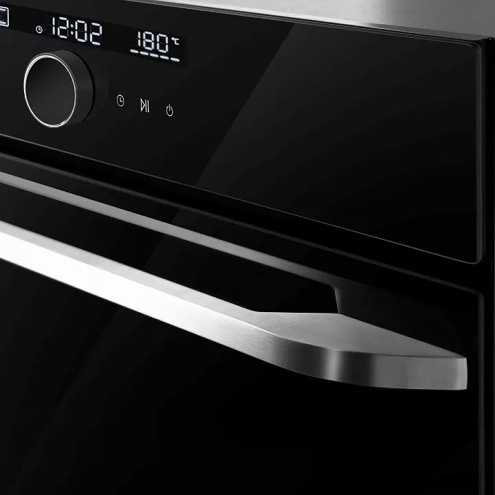 Электрический духовой шкаф MAUNFELD EOEH7613B Glossy