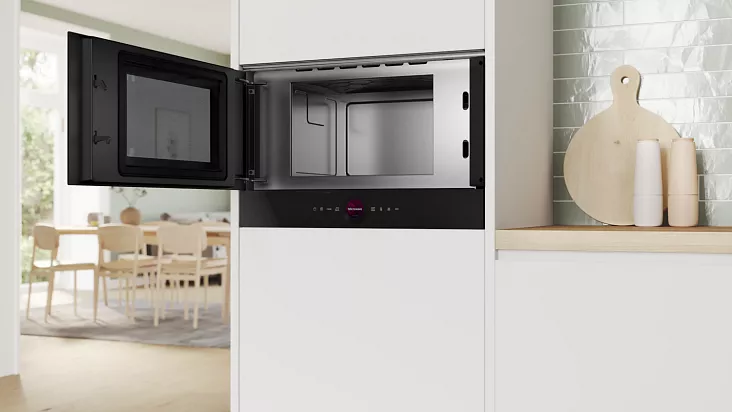 Встраиваемая микроволновая печь BOSCH BFL7221B1
