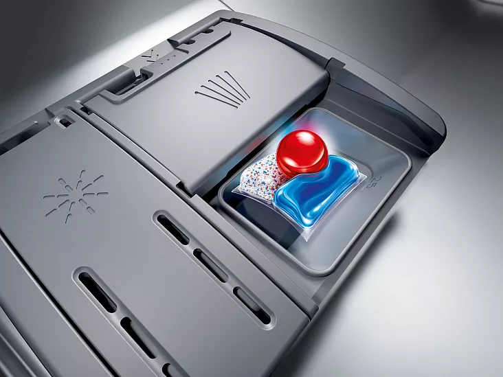 Встраиваемая посудомоечная машина BOSCH SMV8YCX02E
