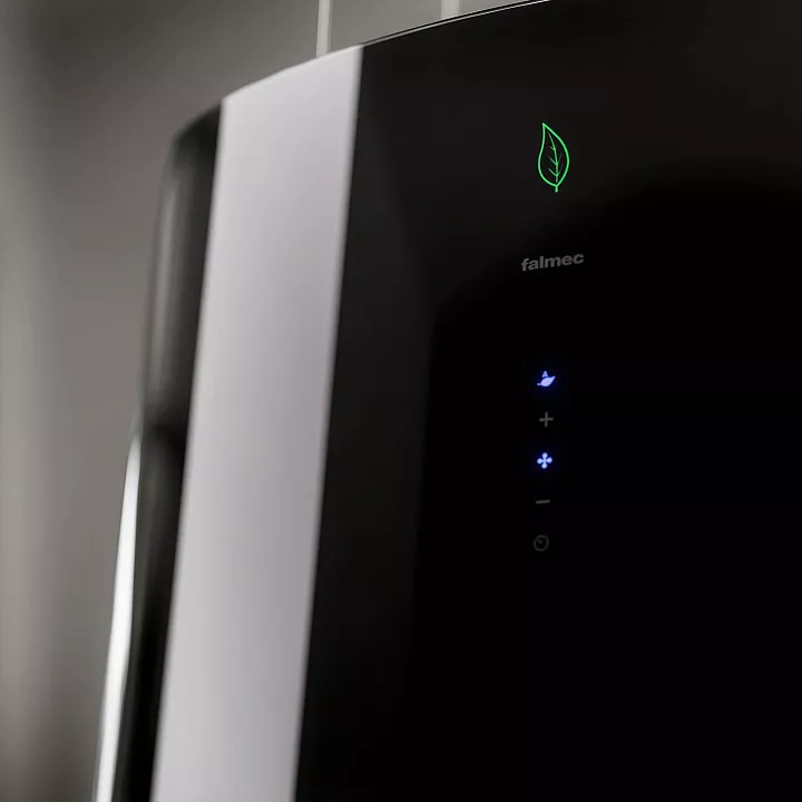Островная вытяжка Falmec MARE E.ION IS GLASS BLACK 66