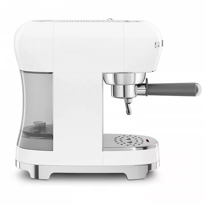 Эспрессо кофемашина SMEG ECF02WHEU