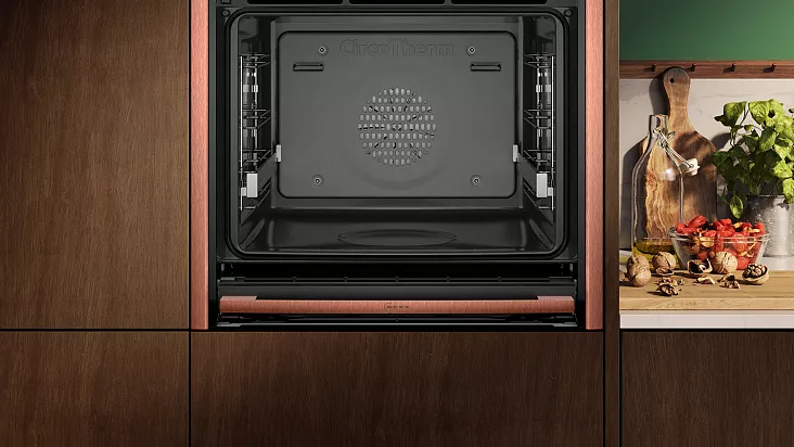 Электрический духовой шкаф с паром NEFF B69FS3CY0