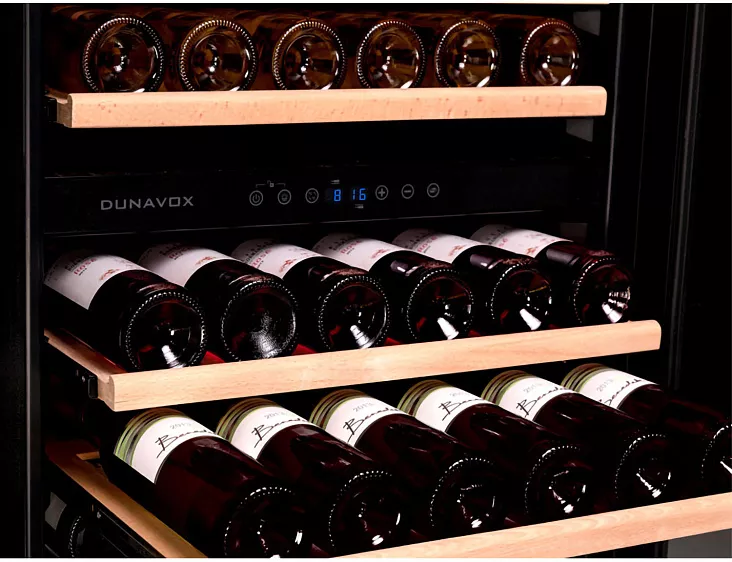 Встраиваемый винный шкаф Dunavox DX-166.428DBK