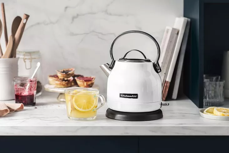 Электрический чайник KitchenAid 5KEK1222EWH