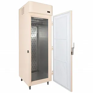Холодильный шкаф для хранения шуб GRAUDE PK 70.0 B