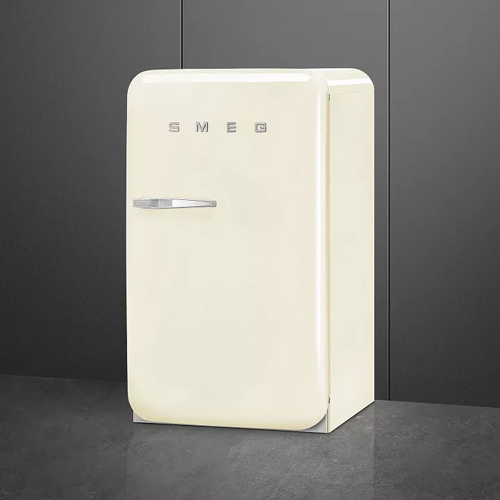 Холодильник-морозильник Smeg FAB10RCR6