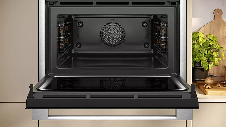Компактный духовой шкаф с свч NEFF C24MR21N0