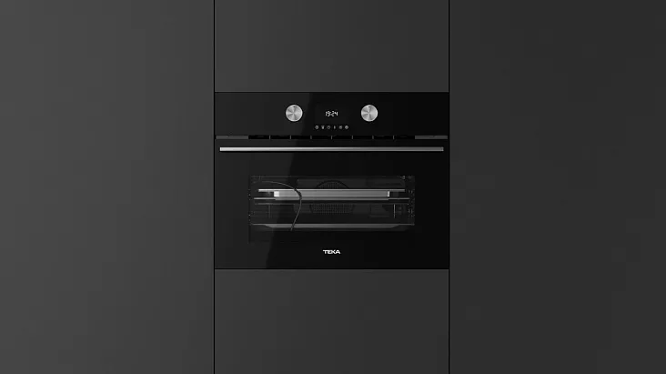 Компактный духовой шкаф с паром Teka HLC 8470 SC NIGHT RIVER BLACK