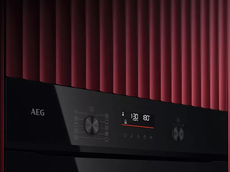 Электрический духовой шкаф AEG NBU5P411SB