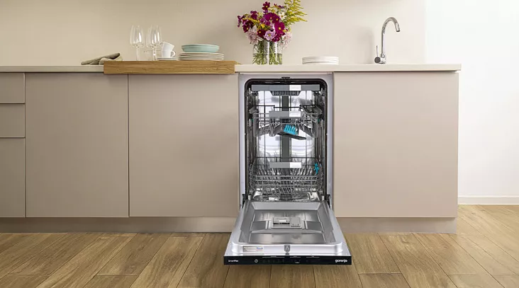 Встраиваемая посудомоечная машина Gorenje GV572D10