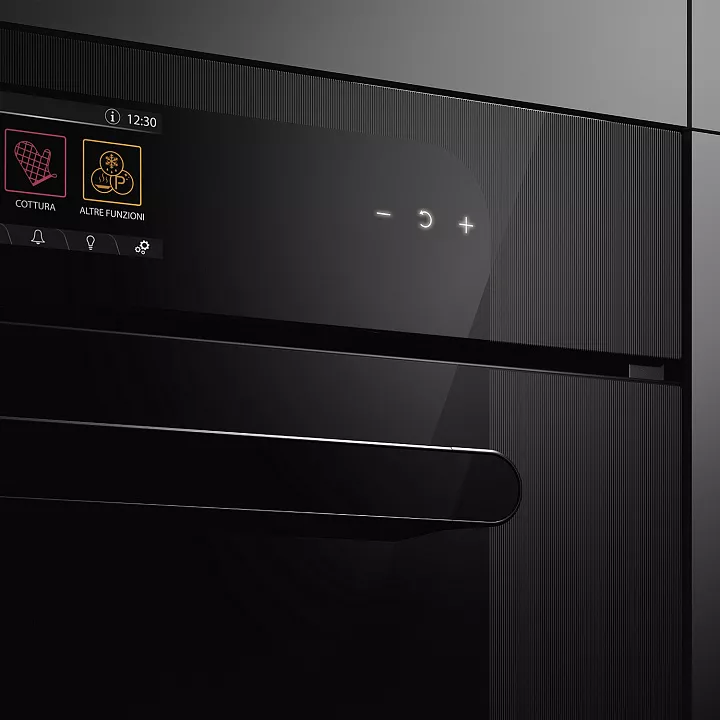 Электрический духовой шкаф с паром Smeg SOP6204S2PB