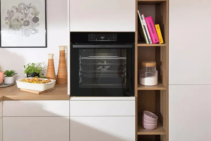 Электрический духовой шкаф с паром Gorenje BPS6737E14BG