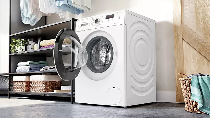 Стиральная машина BOSCH WGE03200BY
