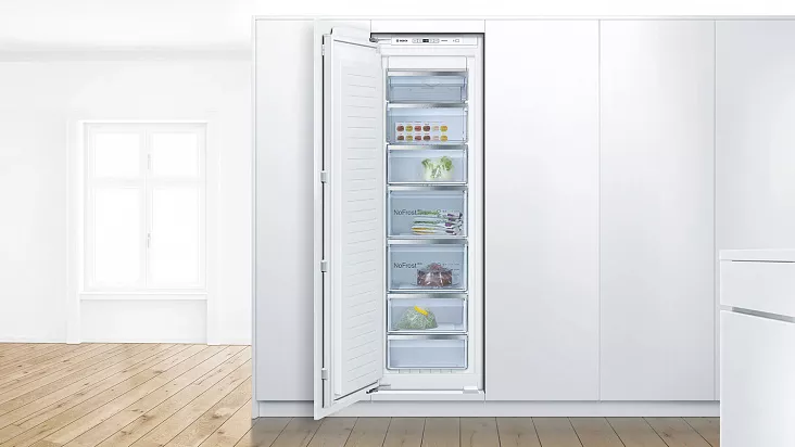 Встраиваемая морозильная камера BOSCH GIN81AEF0U