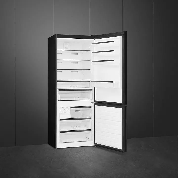 Холодильник-морозильник Smeg FC48BGND