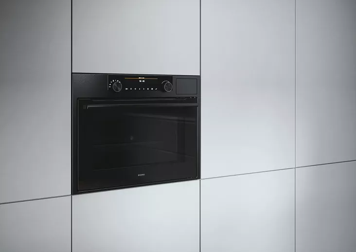 Компактный духовой шкаф с СВЧ и паром Asko OCSM8487B