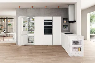 Встраиваемый холодильник-морозильник Whirlpool WHC20T352