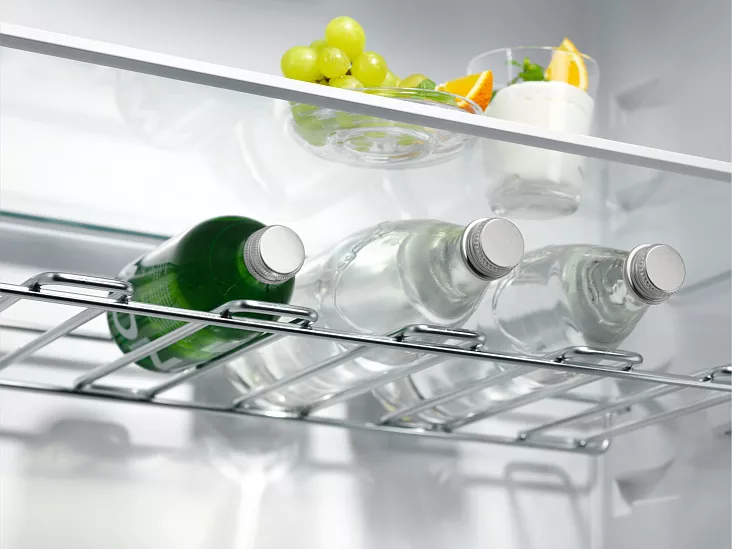 Встраиваемый холодильник-морозильник Electrolux E7TNGE18S