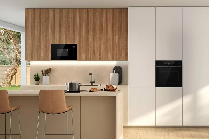 Электрический духовой шкаф с паром Gorenje BPSA6747A08BG
