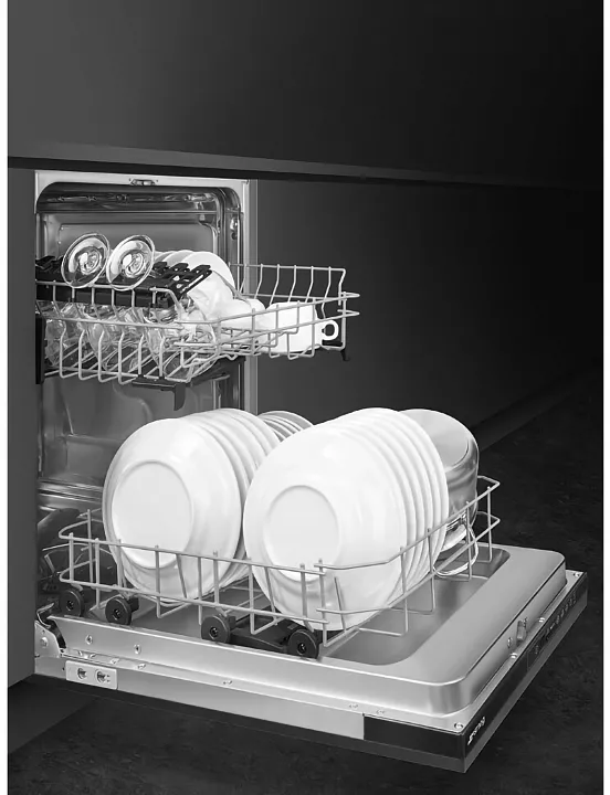 Встраиваемая посудомоечная машина Smeg ST4512IN