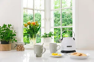 Электрический чайник KitchenAid 5KEK1222EWH