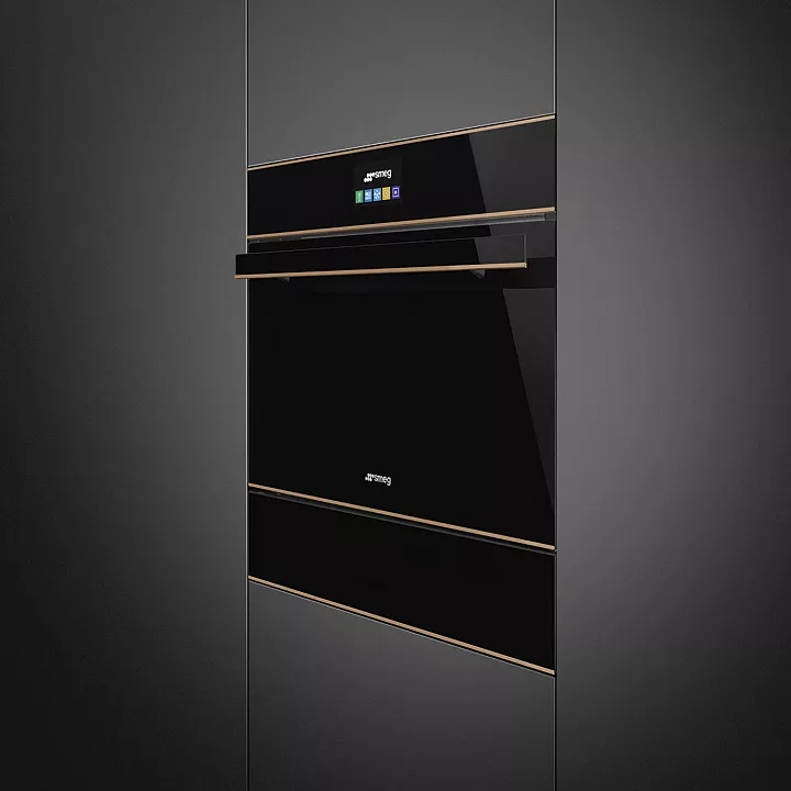 Вакууматор Smeg CPV615NR