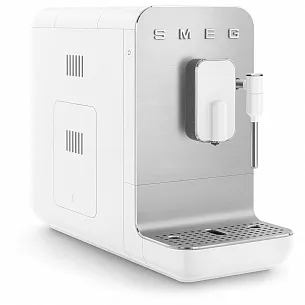 Автоматическая кофемашина Smeg BCC12WHMEU