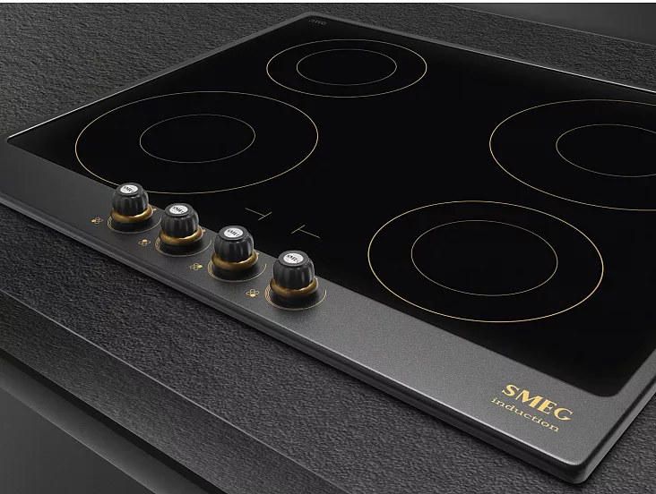 Индукционная варочная панель Smeg SI764AOM