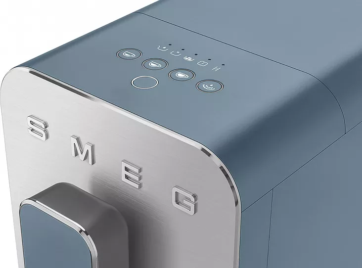 Автоматическая кофемашина Smeg BCC12SBMEU