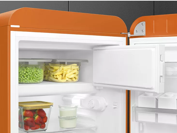 Холодильник-морозильник Smeg FAB10ROR6