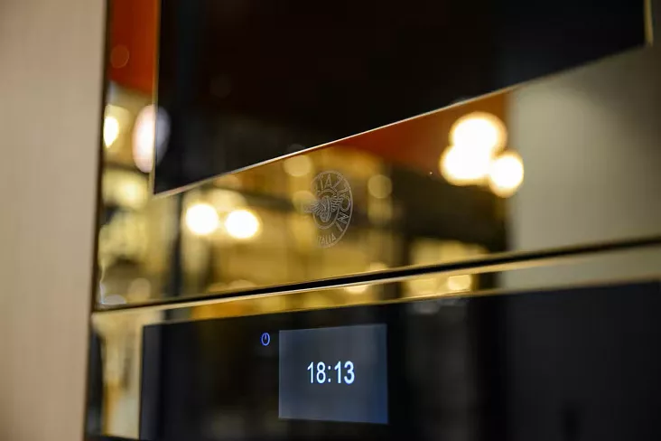 Электрический духовой шкаф Bertazzoni FMOD6117PTG3