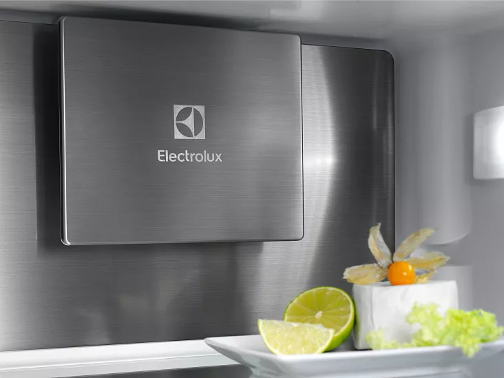Встраиваемый холодильник-морозильник Electrolux E6MNCE19S