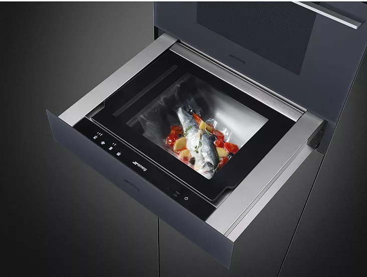 Вакууматор Smeg CPV115G