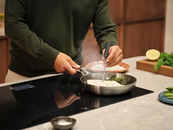 Индукционная варочная панель Electrolux EIS8959